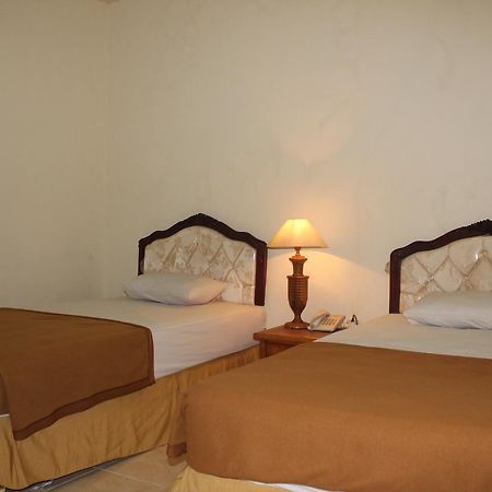 Sinar Bintang Hotel Cepu Dış mekan fotoğraf