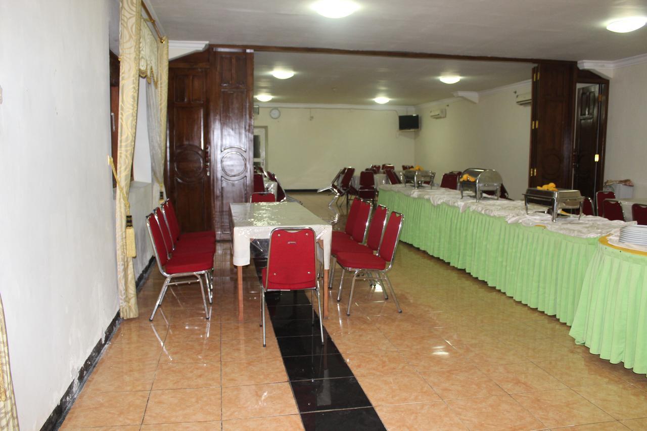 Sinar Bintang Hotel Cepu Dış mekan fotoğraf
