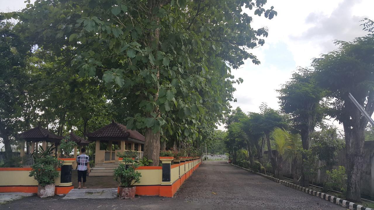 Sinar Bintang Hotel Cepu Dış mekan fotoğraf
